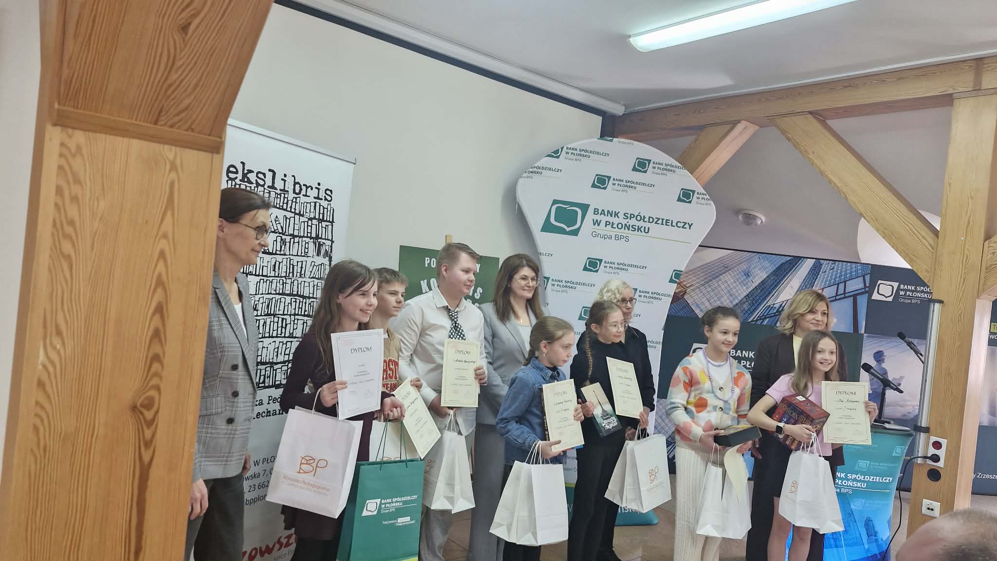 "O zdrowiu - serio i z uśmiechem" - konkurs recytatorski