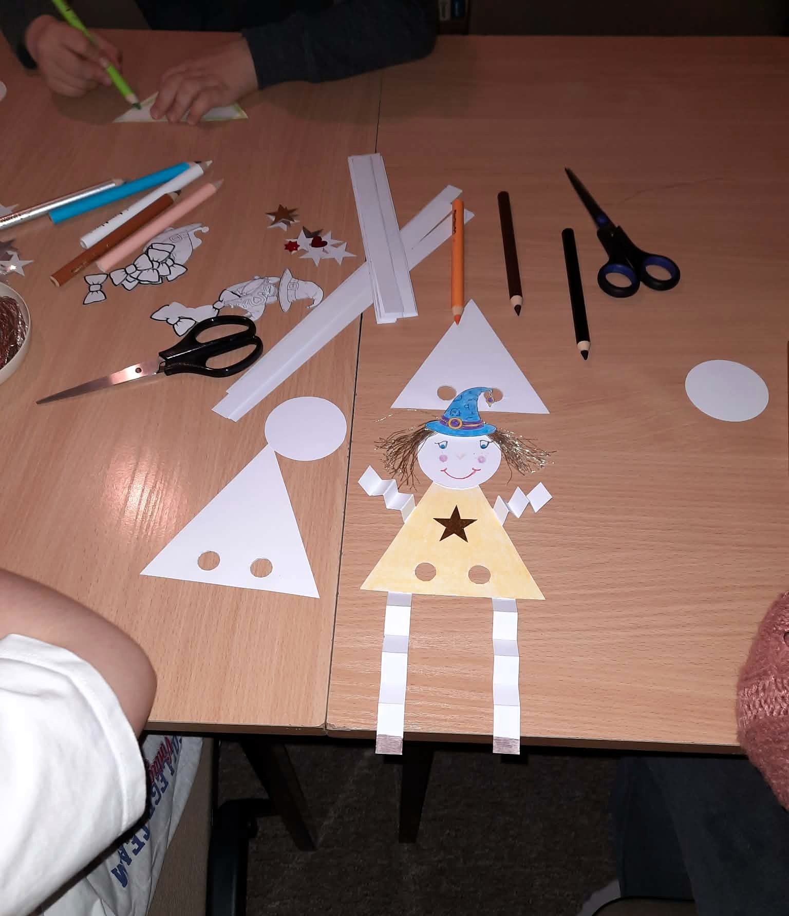 Zaczytani przy kominku – Międzynarodowy Dzień Teatru